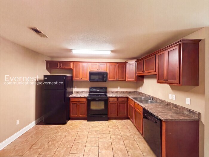 Building Photo - 80 Brown Estates Dr