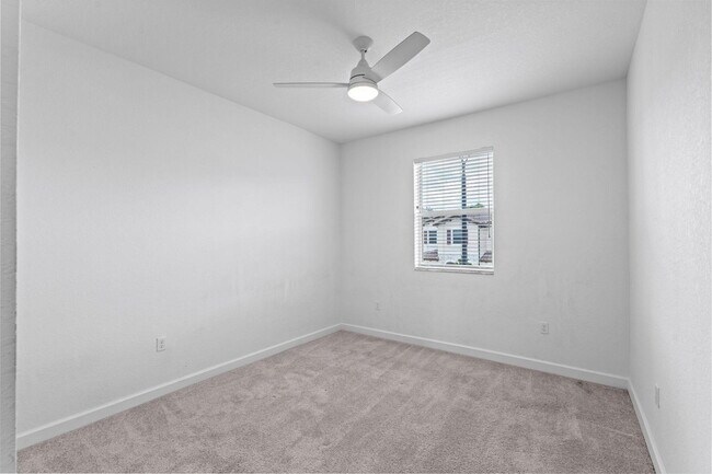 Building Photo - 5515 NW 27th St