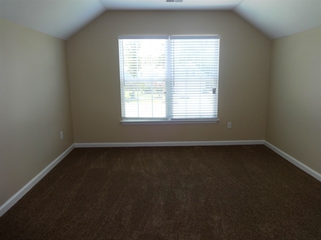 Building Photo - 123 Mockernut Dr