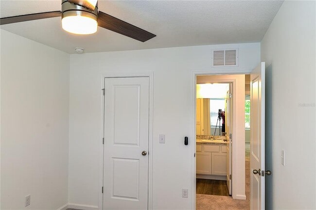 Building Photo - 38061 Elby Ln