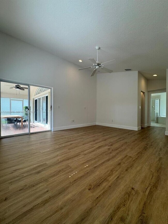 Building Photo - 4180 Sea Mist Way