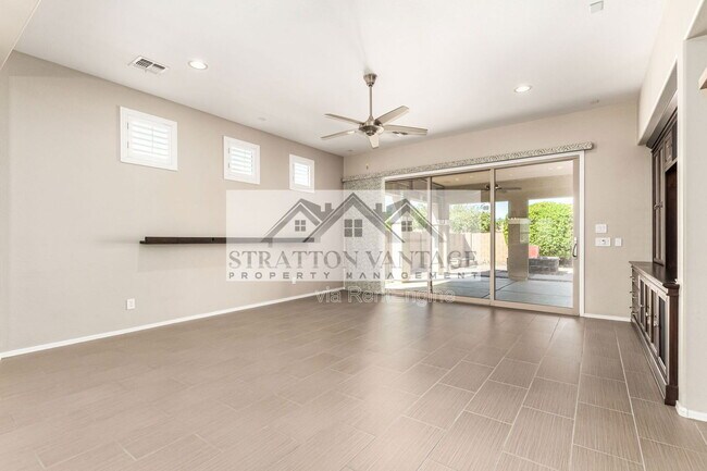 Building Photo - 21004 E Sunset Dr