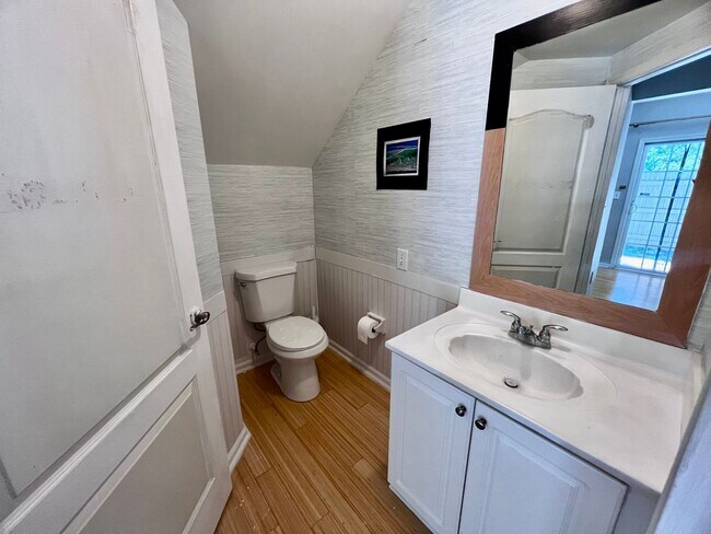 Building Photo - Beautifully Remodeled Corner Condo with Dual Primary Suites in The Villas at Bellamy