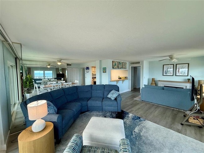 Building Photo - 3600 S Ocean Shore Blvd