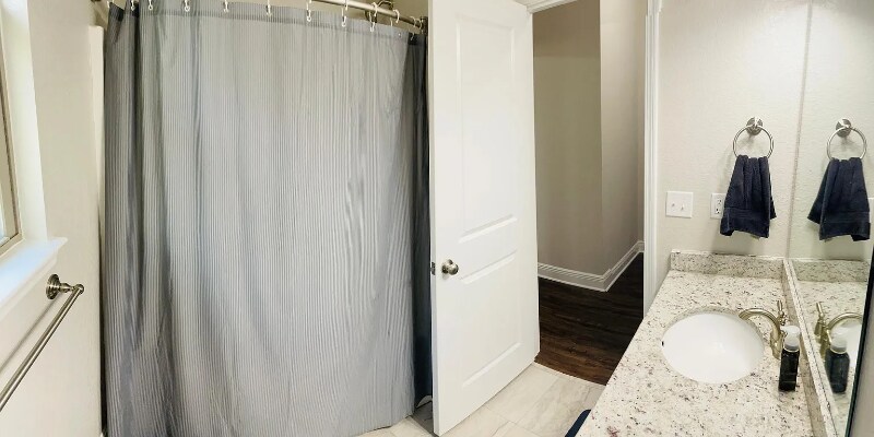Building Photo - 3868 Shady Grove Dr