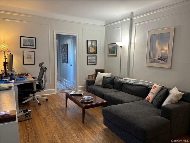 Building Photo - 271 Greenwich Ave