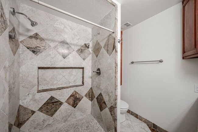 Building Photo - 2851 E Acoma Dr
