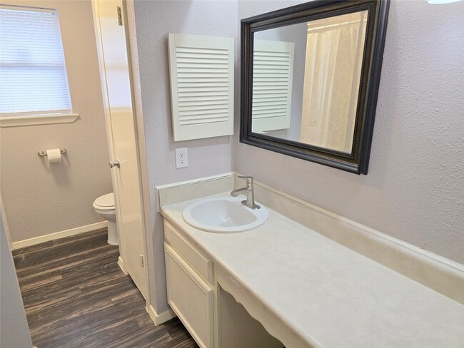 Building Photo - 1335 Willersley Ln