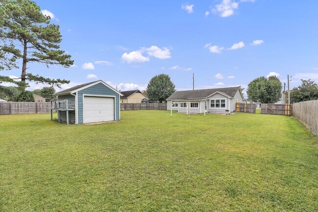 Building Photo - 295 Riggs Rd