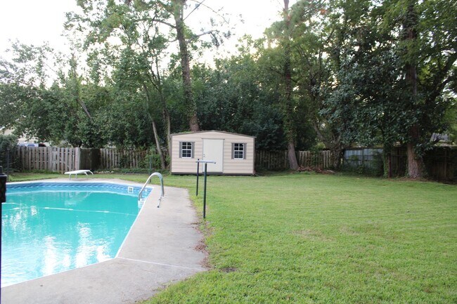 Building Photo - Home for Rent in Montgomery
