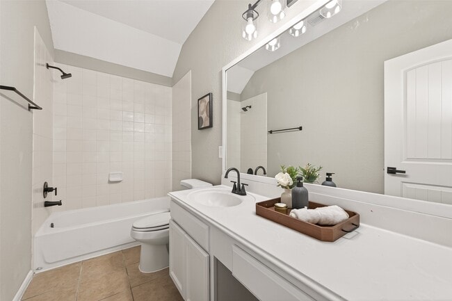 Building Photo - 14722 Palladio Dr