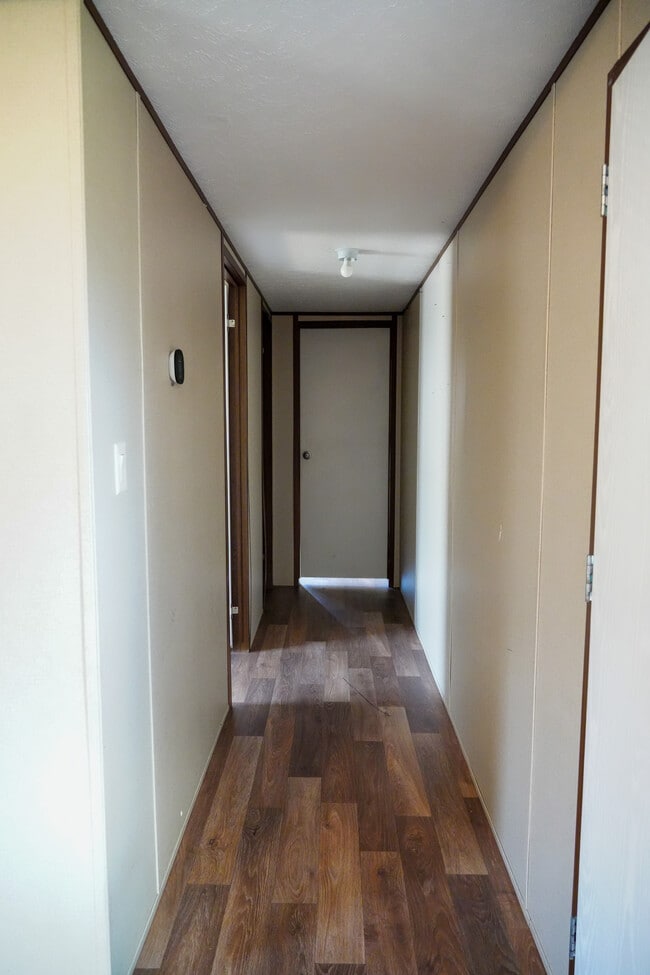 Building Photo - 2800 Halite Bend