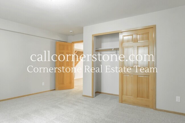 Building Photo - 5535 Jarman St