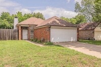 Building Photo - 3031 Lela St