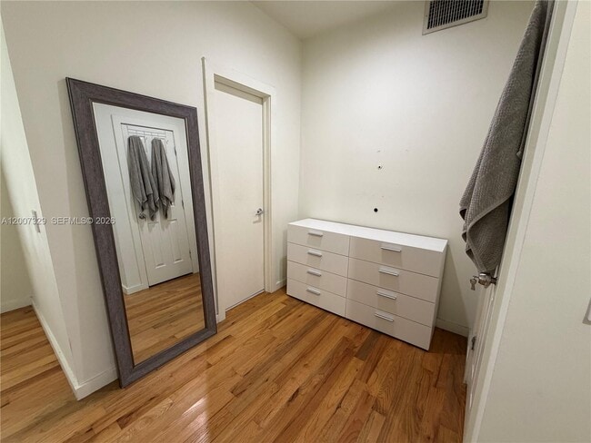 Building Photo - 1551 Lenox Ave.