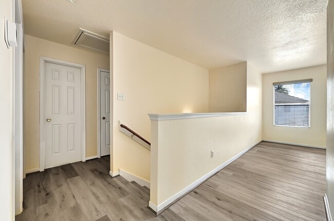 Building Photo - 8027 Saffron Ln