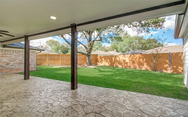 Building Photo - 7026 Hidden Arbor Ln