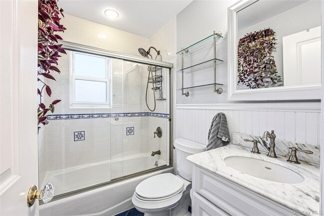 Building Photo - 219 Farber Dr