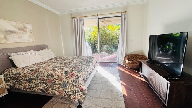 Building Photo - 7607 NW 70th Way