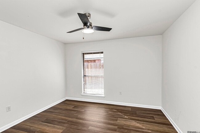 Building Photo - 2752 Galahad Dr