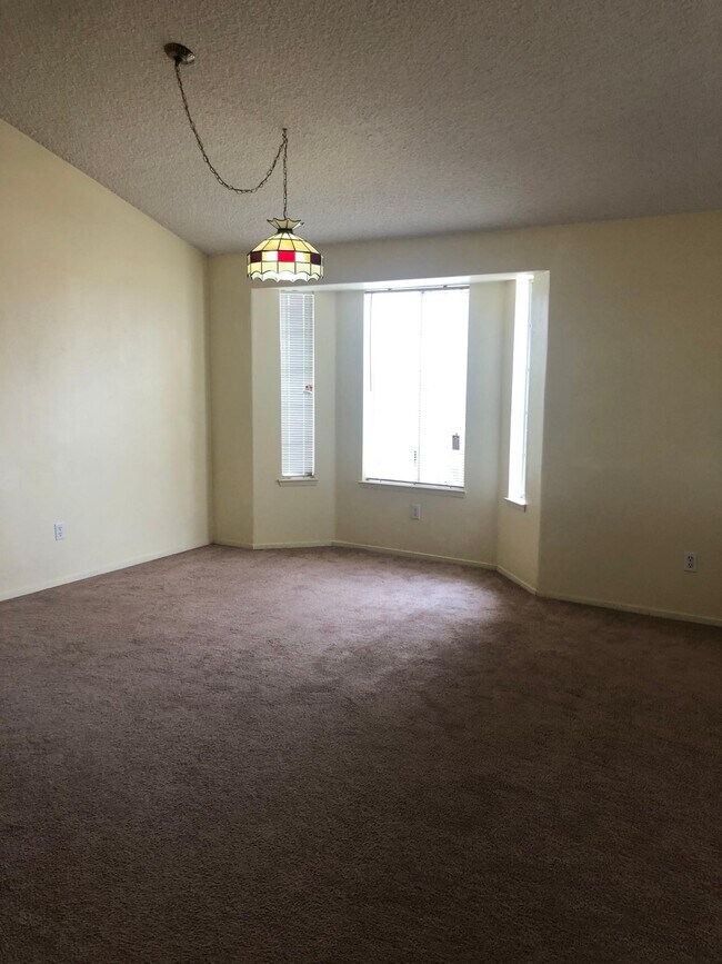 Building Photo - 21163 Conklin Blvd