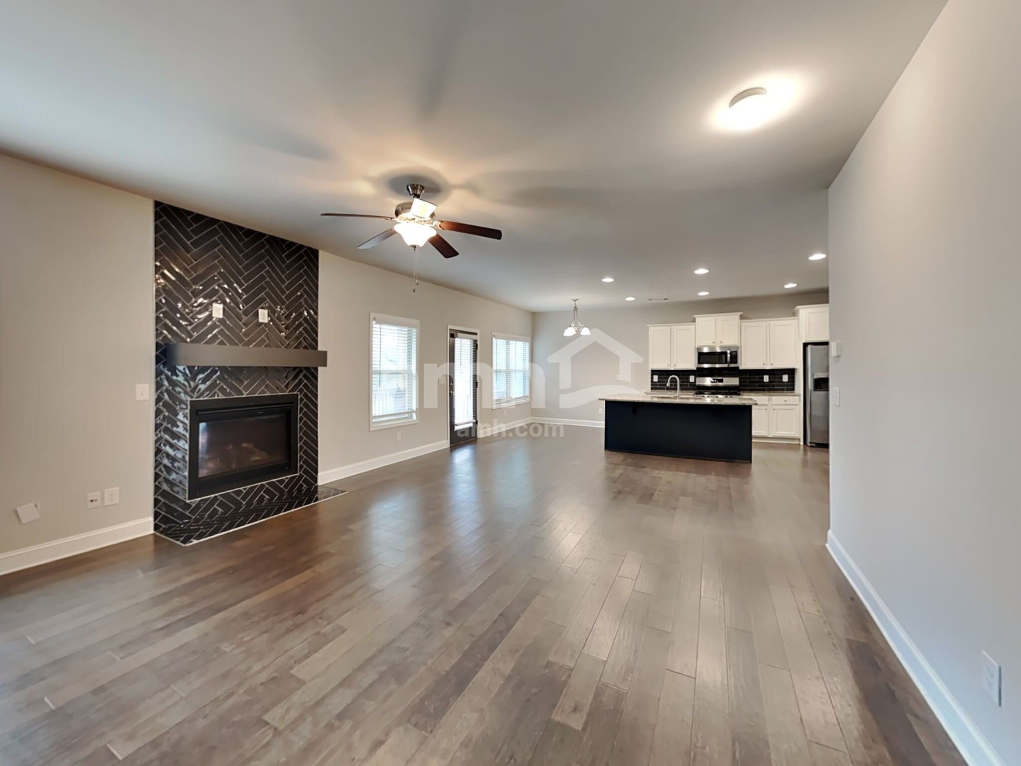 Building Photo - 1811 Rnch Vw Dr