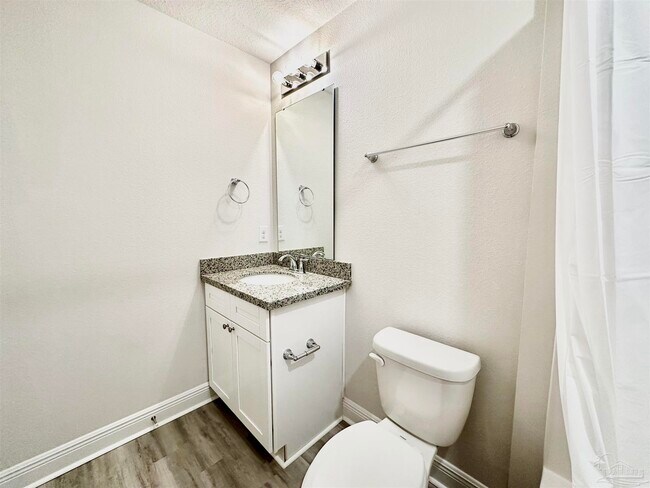 Building Photo - 8630 Meadow Flower Ln