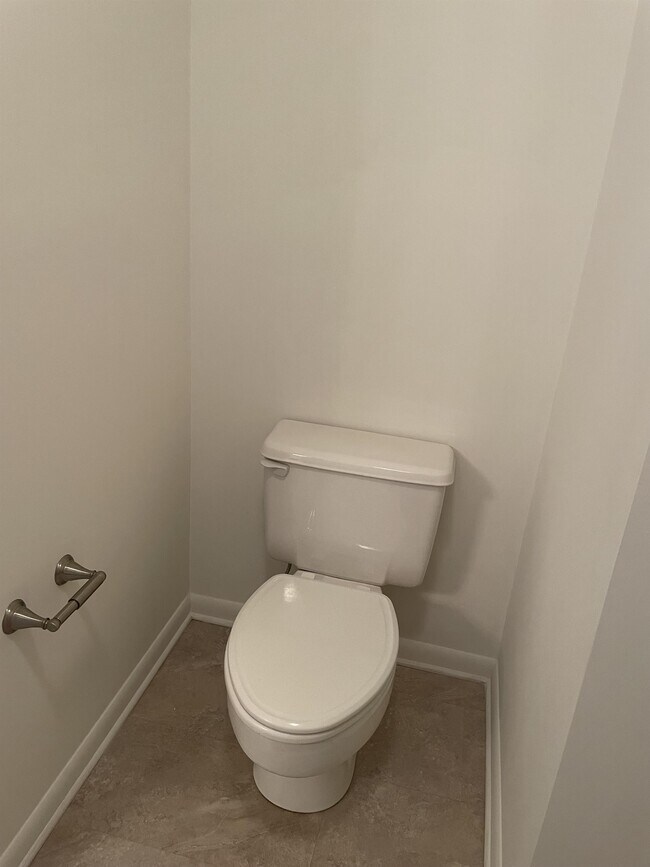 Building Photo - 146 Harvest Dr