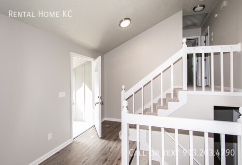 Building Photo - 15109 S Blackfoot Dr