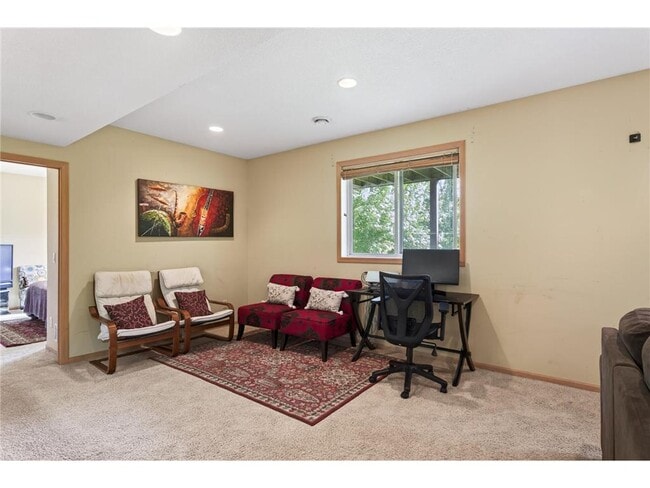 Building Photo - 7375 W Fish Lake Rd