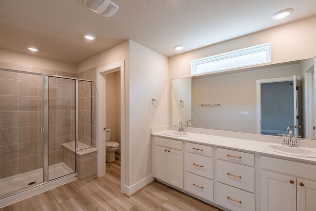 Building Photo - 7400 Travertine Spring Dr