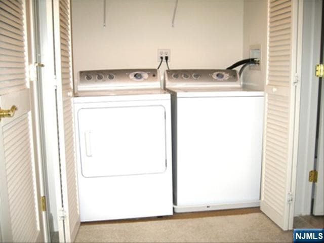 Building Photo - 2411 Windsor Park Ct
