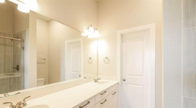 Building Photo - 1304 Creekbank Dr