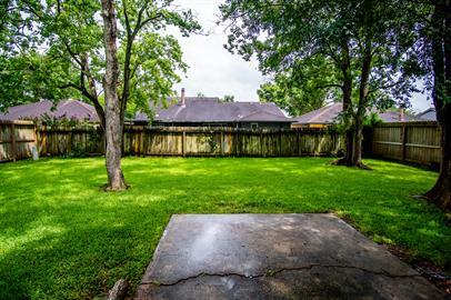 Building Photo - 2411 Farriers Bend Dr