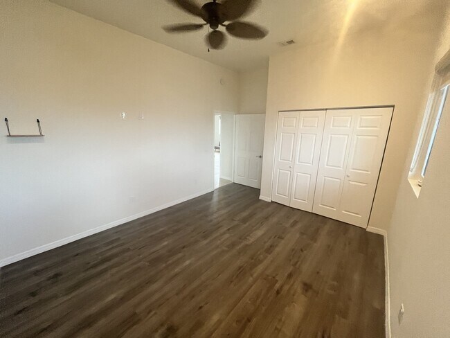 Building Photo - 480-490 90th Street Ocean
