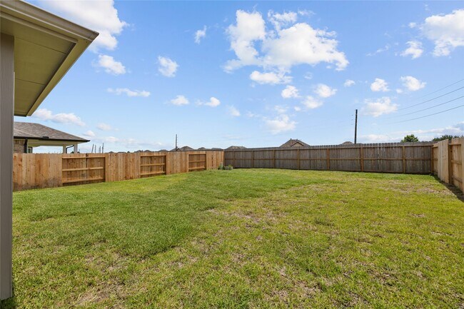Building Photo - 6246 Brazos Trl Dr