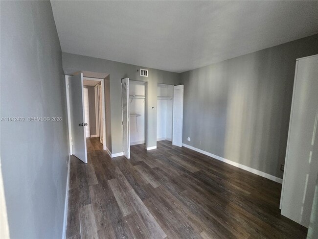 Building Photo - 546 SW 1st St