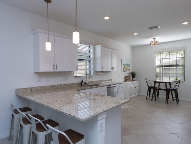 Building Photo - 3 Bedrooms | 2 Bathrooms | 2-Car Garage | Biscayne Landing – Gated Community