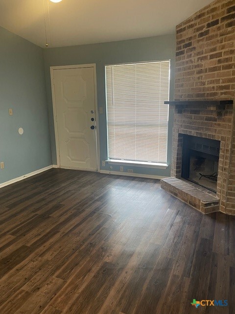 Building Photo - 510 Kellys Way
