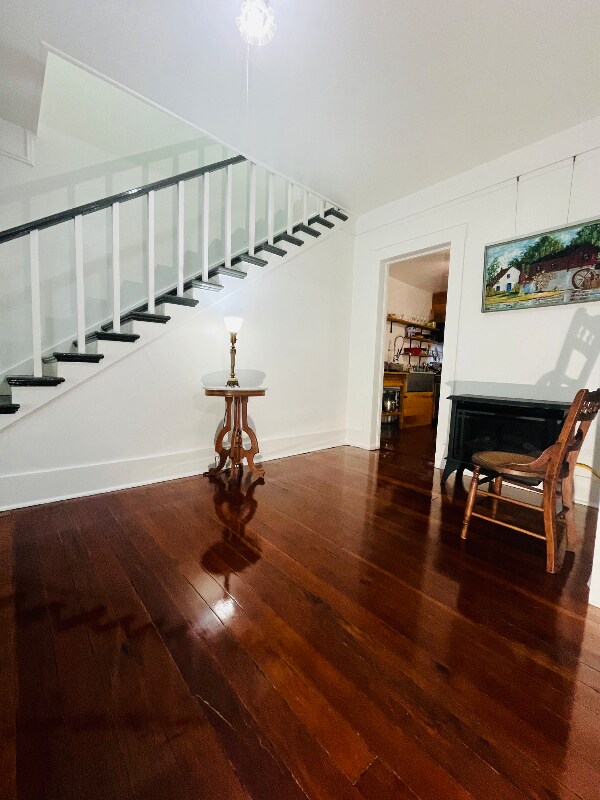 Building Photo - 1124 NW 4th St