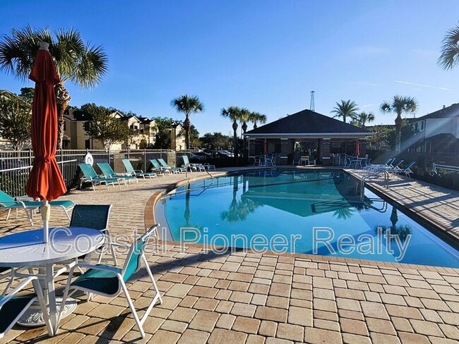 Building Photo - 11541 Crowned Sparrow Ln