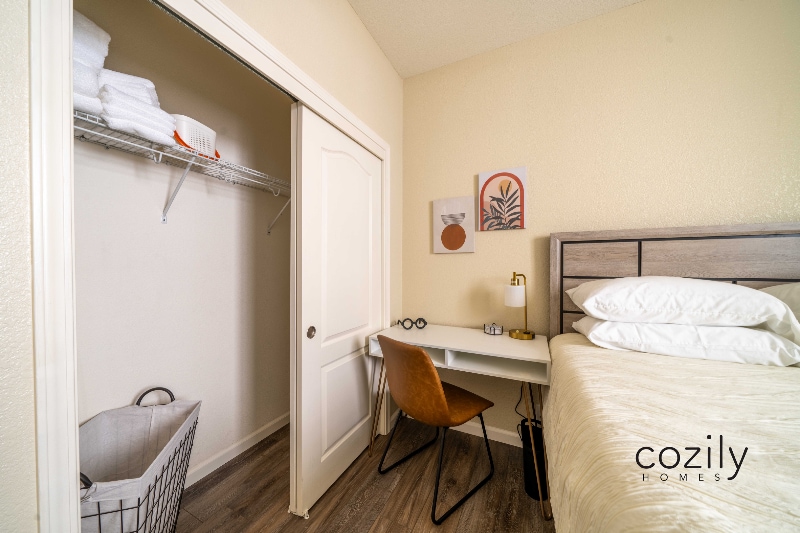 Building Photo - 4027 Toulon Ct