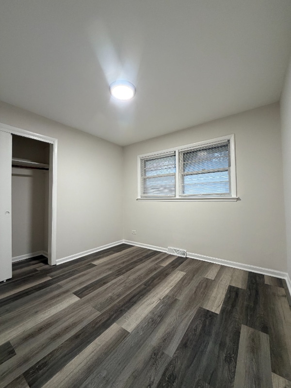 Building Photo - 18104 Paxton Ave