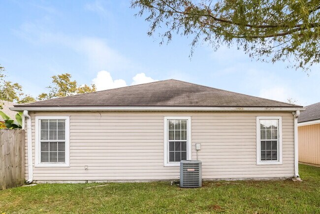 Building Photo - 8338 Argyle Corners Ct