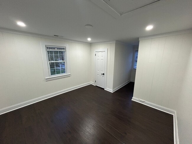 Building Photo - Available Soon! Ardmore WS, 4 Bedroom, 3 F...