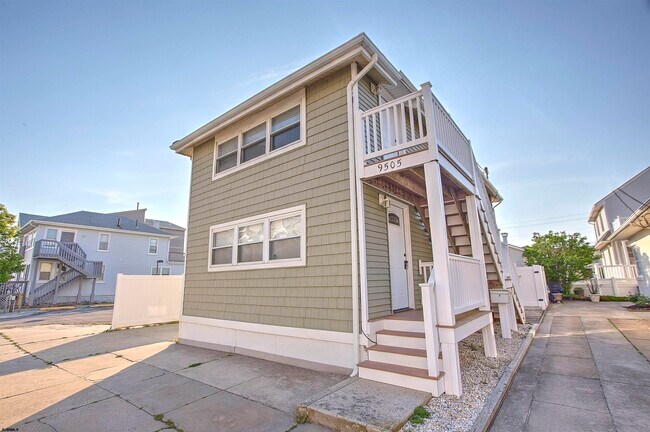 Primary Photo - 9505 Atlantic Ave