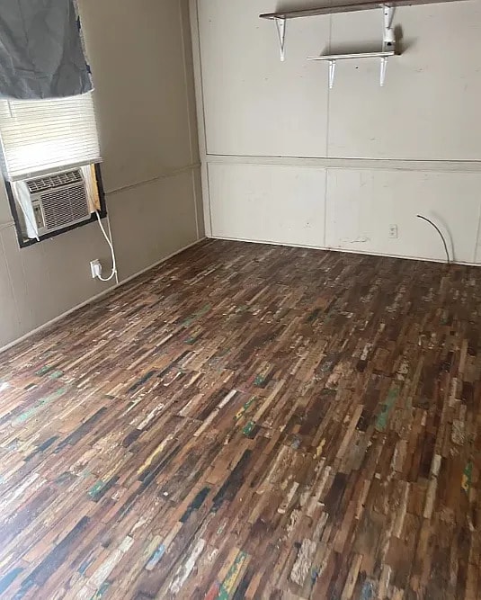 Building Photo - 2 bedroom 1 bathroom