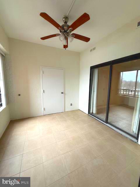 Building Photo - 11500 Fairway Dr