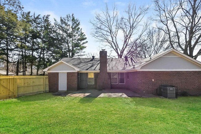 Building Photo - 4109 Kingscrest Cove