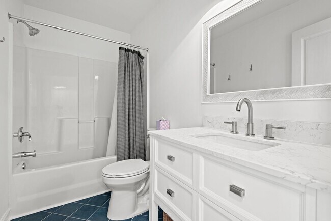 Building Photo - Hope Valley Farms Townhouse